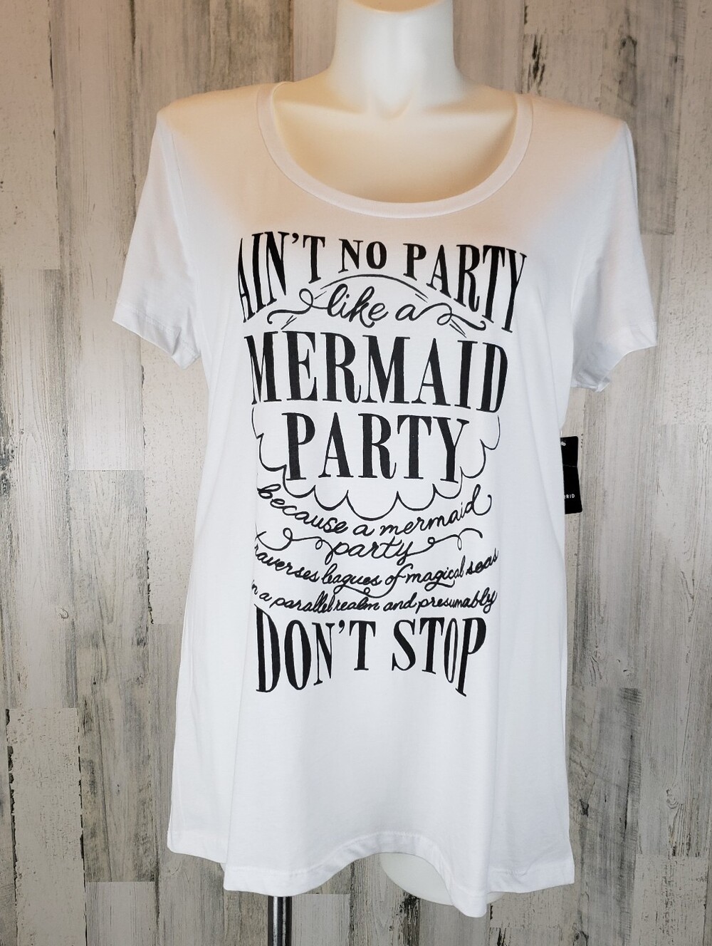 Torrid Mermaid Party Graphic Tee Size 3X